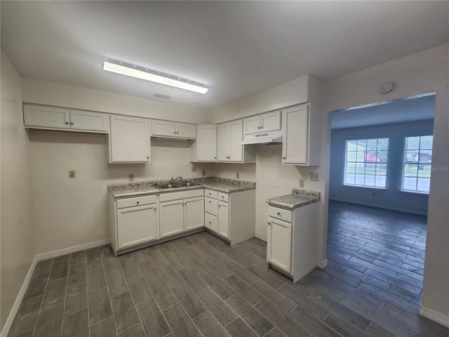 5817 NW 23 TERRACE 2, Gainesville, FL 32653