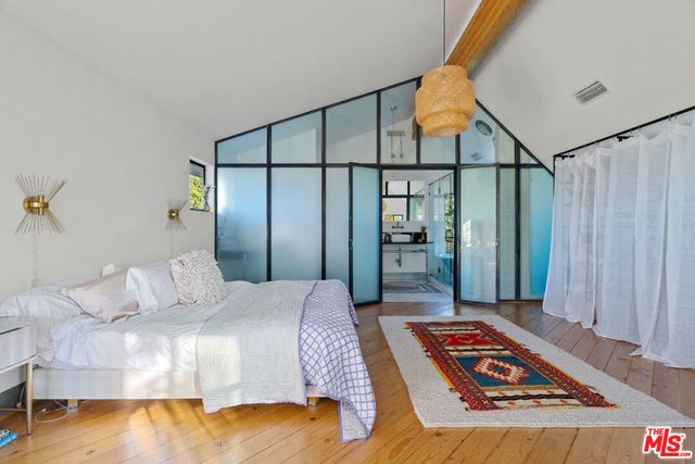 20784 Medley Lane, Topanga, CA 90290