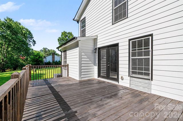 4108 Wimbledon Drive, Dallas, NC 28034