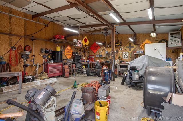 11930 S 4220 Road, Claremore, OK 74017