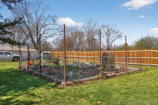 11930 S 4220 Road, Claremore, OK 74017