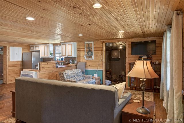 11930 S 4220 Road, Claremore, OK 74017