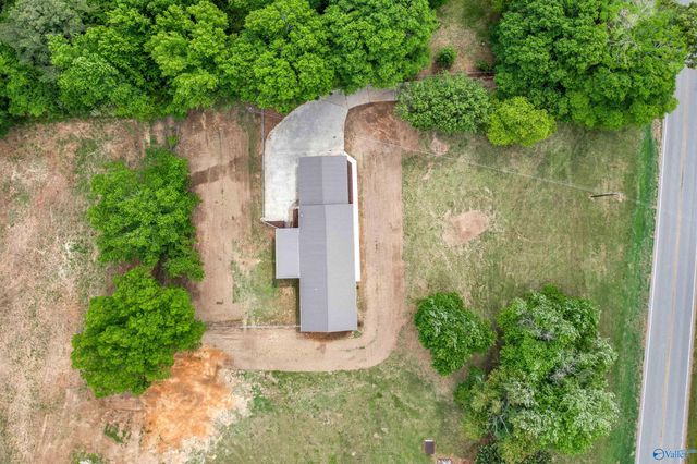 10674 US Highway 278 W, Altoona, AL 35952
