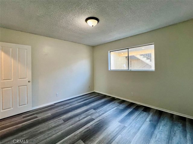 406 W Regent 13, Inglewood, CA 90301