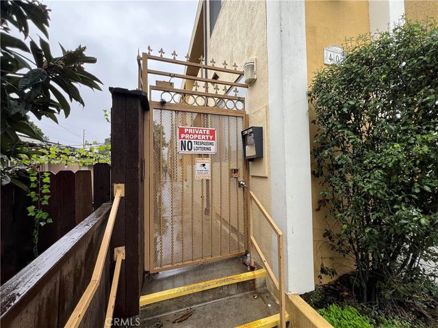 406 W Regent 13, Inglewood, CA 90301