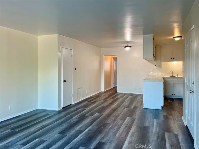 406 W Regent 13, Inglewood, CA 90301