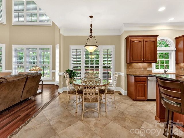 11615 Hidden Forest Lane, Davidson, NC 28036