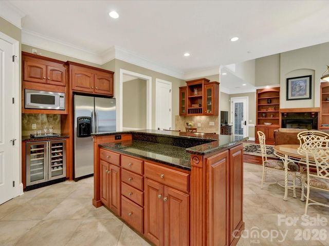 11615 Hidden Forest Lane, Davidson, NC 28036