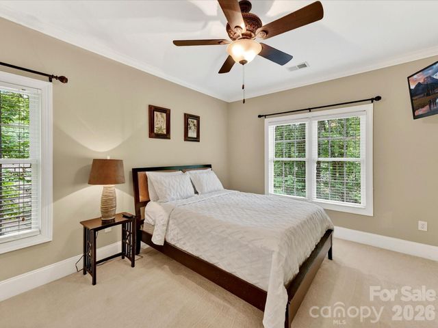 11615 Hidden Forest Lane, Davidson, NC 28036