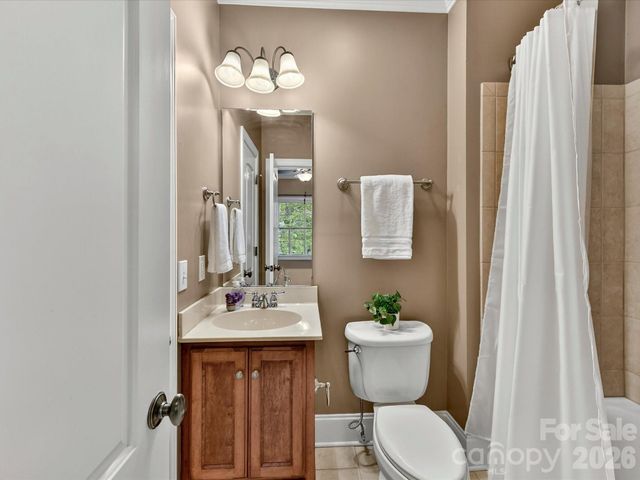 11615 Hidden Forest Lane, Davidson, NC 28036