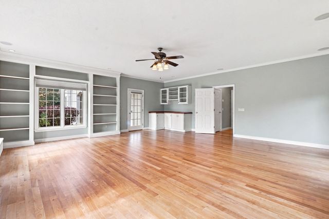 24 Ridge Rd, Hampden, MA 01036