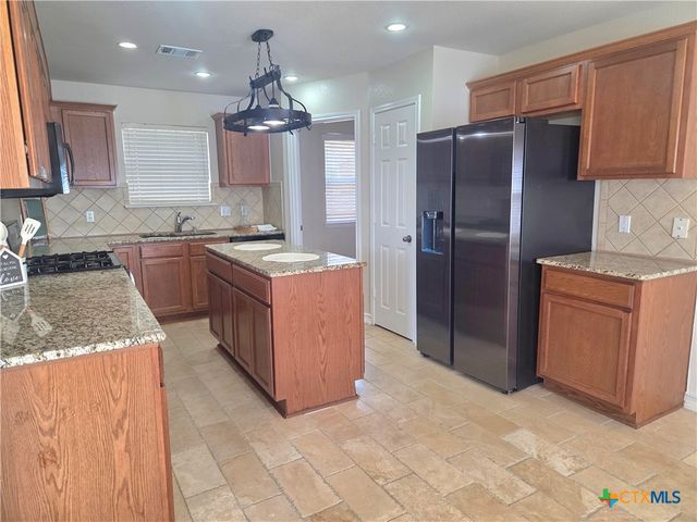 105 Lava Bed Drive, Pflugerville, TX 78660