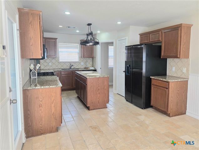 105 Lava Bed Drive, Pflugerville, TX 78660