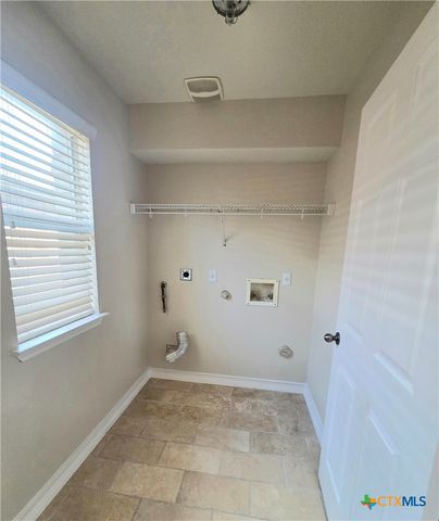 105 Lava Bed Drive, Pflugerville, TX 78660