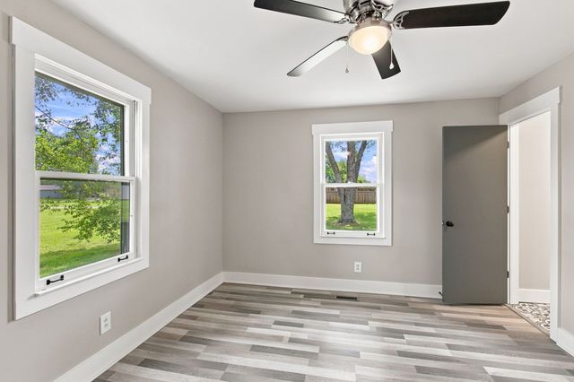 1261 Harrison Rd, Murfreesboro, TN 37128