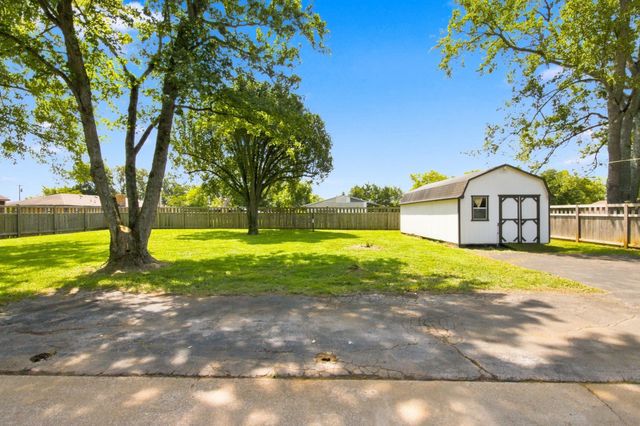 1261 Harrison Rd, Murfreesboro, TN 37128