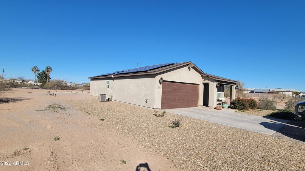 Image 3 of property listing at 3420 W TRONA Drive, Eloy, AZ 85131