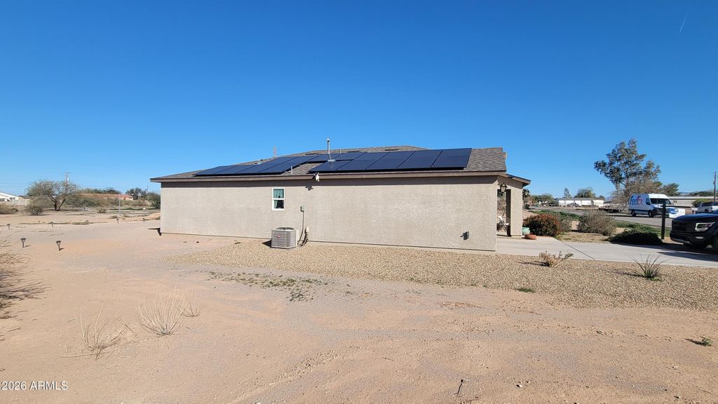 Image 4 of property listing at 3420 W TRONA Drive, Eloy, AZ 85131