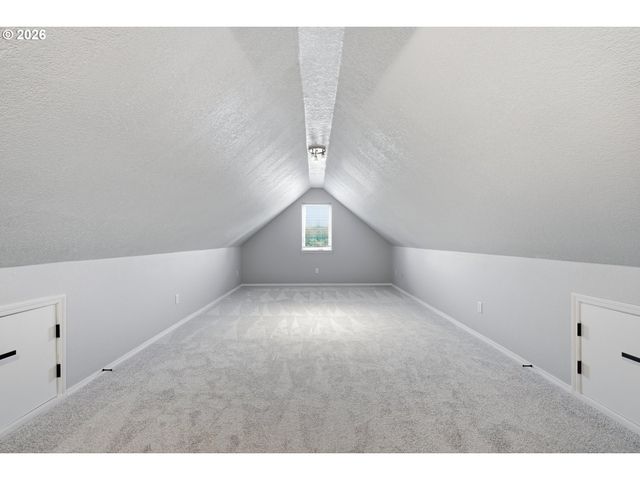 2174 Ne 13TH Ave, Hillsboro, OR 97124