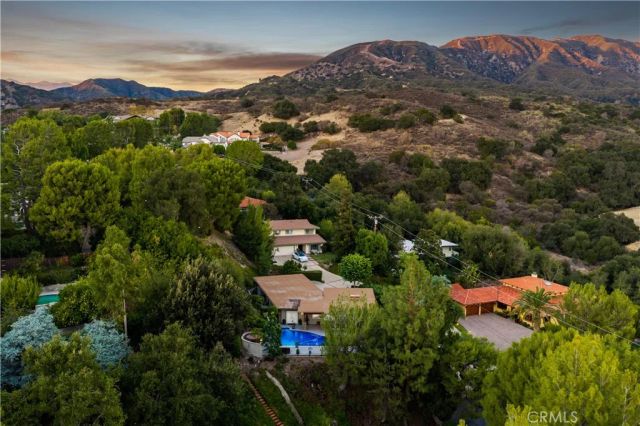 1107 Sandhurst Lane, La Verne, CA 91750