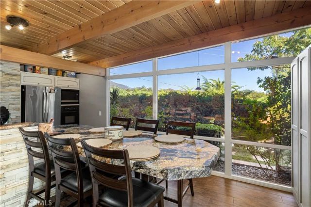 1107 Sandhurst Lane, La Verne, CA 91750