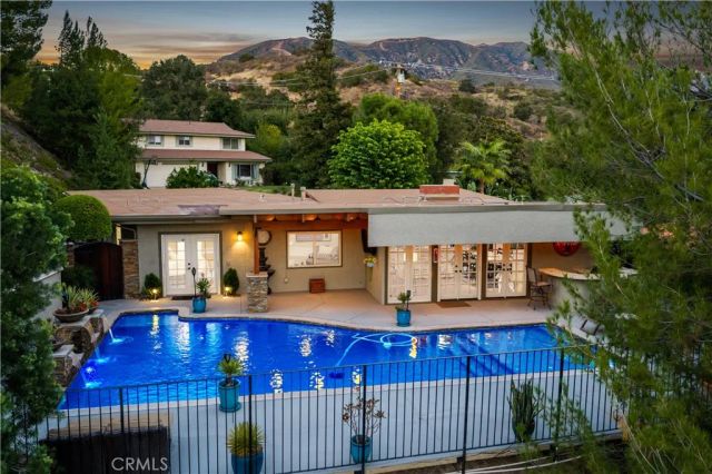 1107 Sandhurst Lane, La Verne, CA 91750