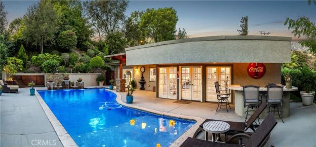 1107 Sandhurst Lane, La Verne, CA 91750