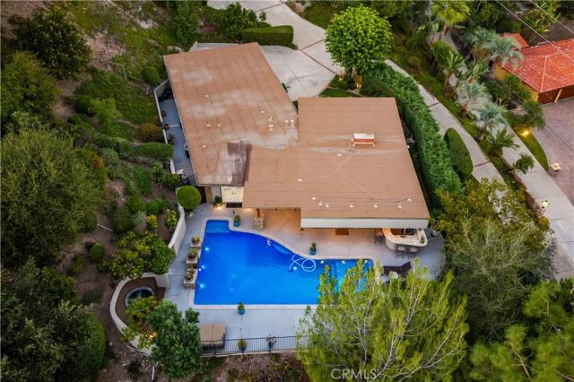 1107 Sandhurst Lane, La Verne, CA 91750