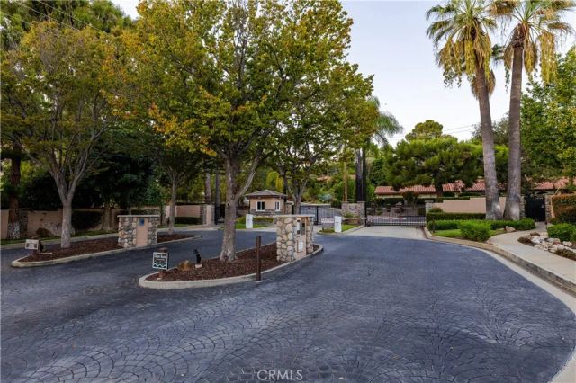 1107 Sandhurst Lane, La Verne, CA 91750
