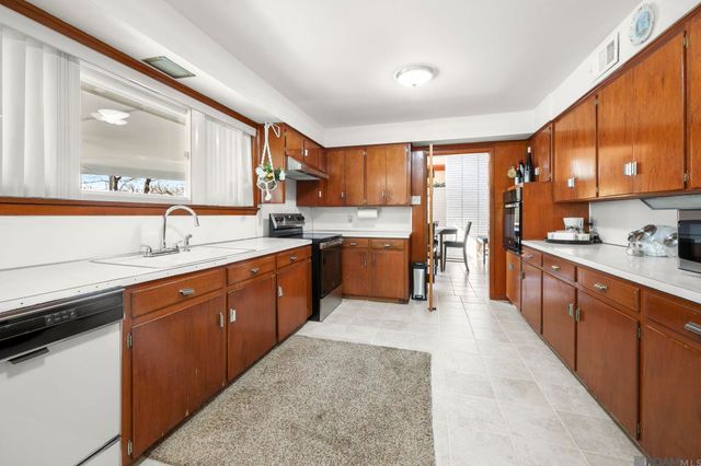 2522 77th Ave, Baton Rouge, LA 70807