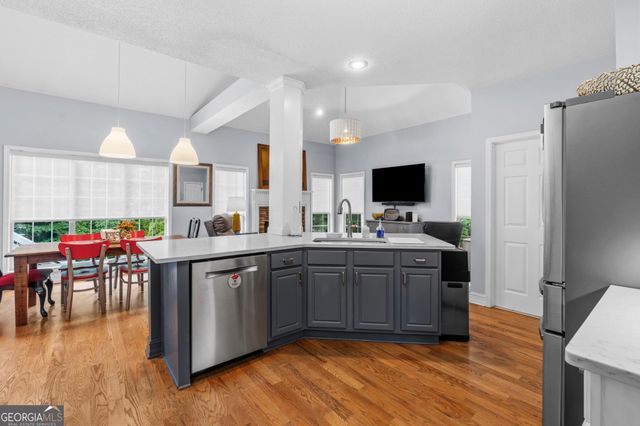 409 River Forest Drive, Mcdonough, GA 30252