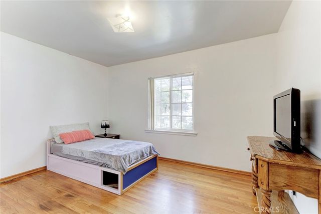7920 Riverton Avenue, Sun Valley, CA 91352