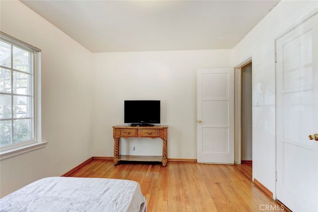 7920 Riverton Avenue, Sun Valley, CA 91352