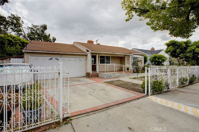 7920 Riverton Avenue, Sun Valley, CA 91352