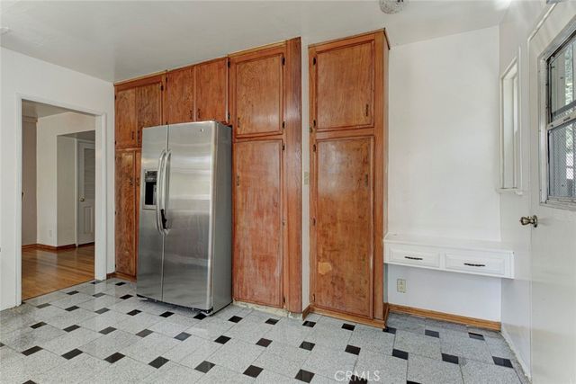 7920 Riverton Avenue, Sun Valley, CA 91352