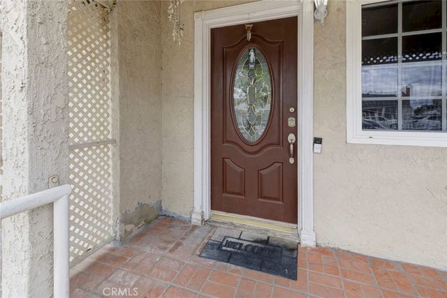 7920 Riverton Avenue, Sun Valley, CA 91352