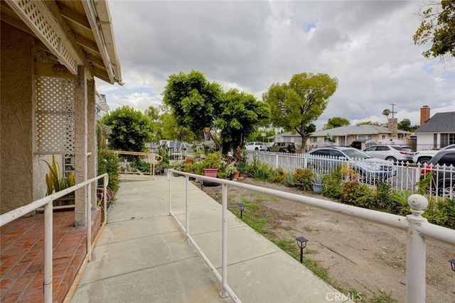 7920 Riverton Avenue, Sun Valley, CA 91352