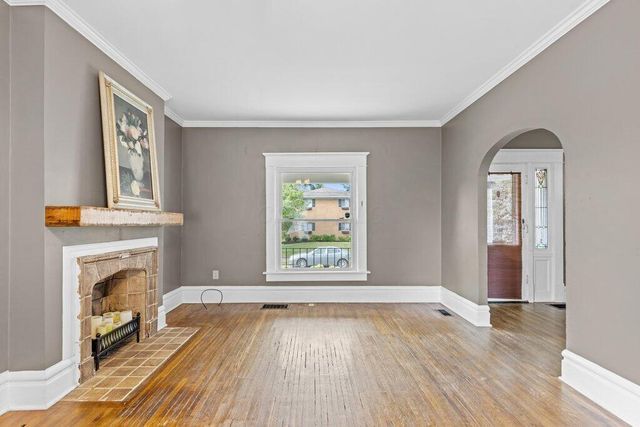 316 E Jenkins Avenue, Columbus, OH 43207