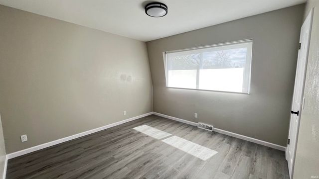 1655 Brookwood Dr. Drive, Elkhart, IN 46514