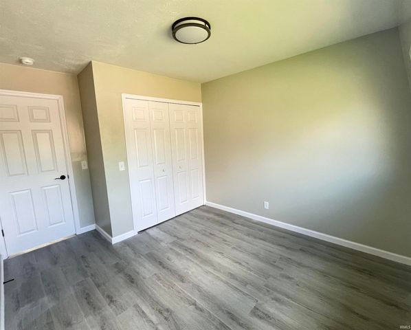 1655 Brookwood Dr. Drive, Elkhart, IN 46514