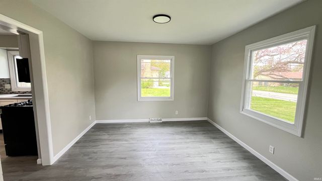 1655 Brookwood Dr. Drive, Elkhart, IN 46514