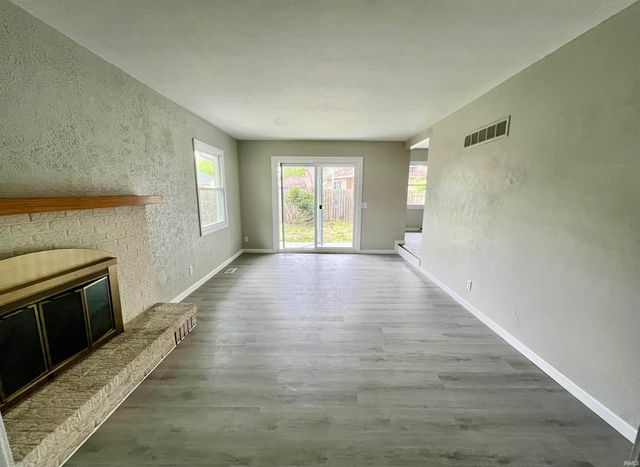 1655 Brookwood Dr. Drive, Elkhart, IN 46514