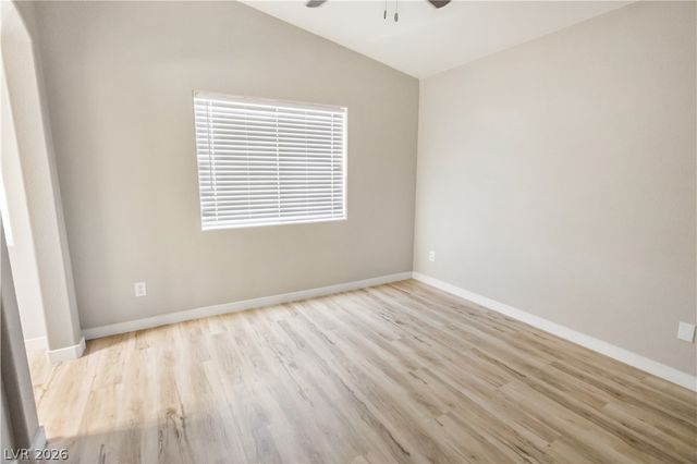 4616 Snake Eyes Street 102, Las Vegas, NV 89122