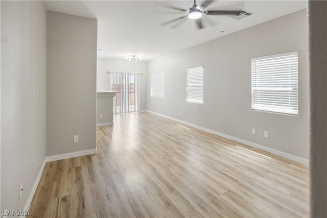 4616 Snake Eyes Street 102, Las Vegas, NV 89122