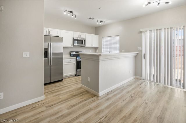 4616 Snake Eyes Street 102, Las Vegas, NV 89122