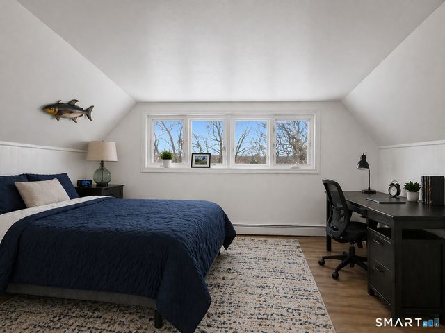 69 Seaver Circle, Bridgeport, CT 06606