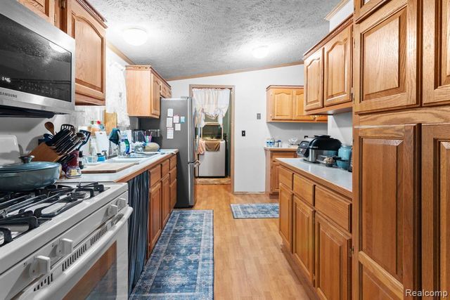 327 Basket Branch, Oxford, MI 48371
