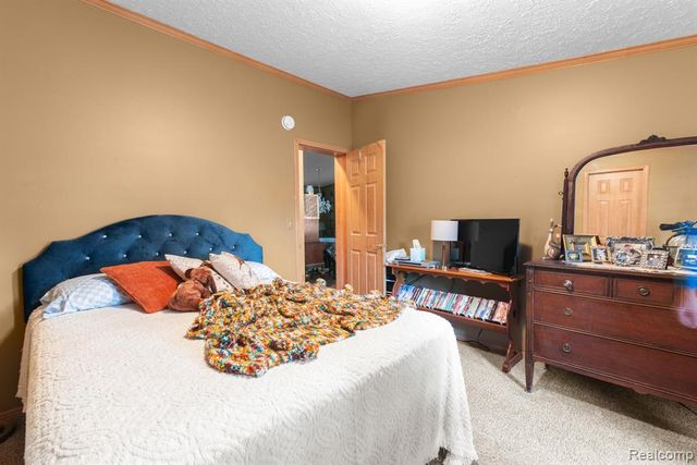 327 Basket Branch, Oxford, MI 48371
