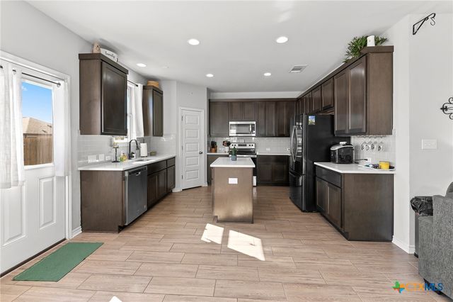 232 Syrah Court, Leander, TX 78641