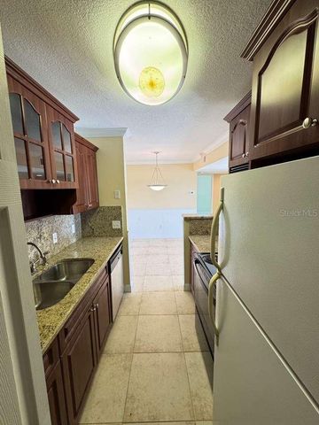 455 ALT 19 S 12, Palm Harbor, FL 34683